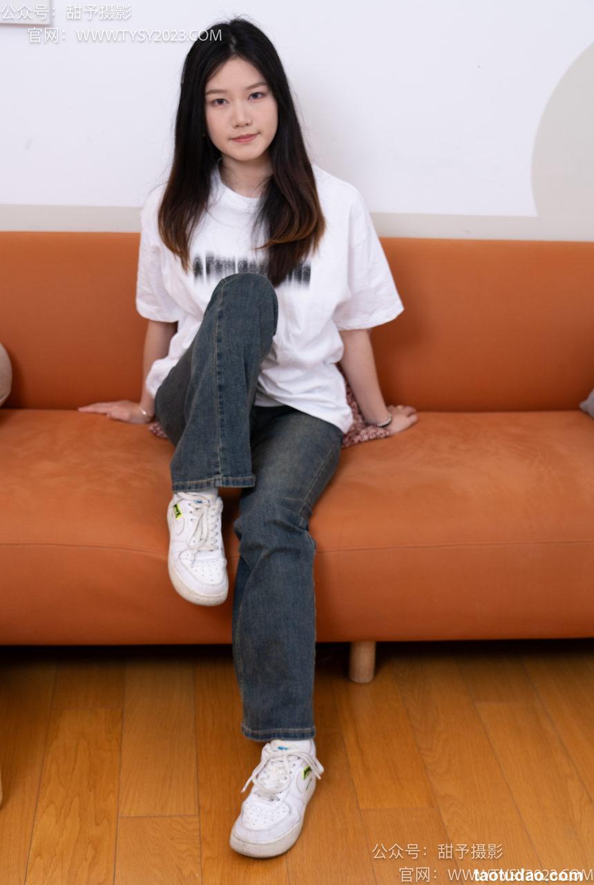 甜予摄影 NO.070 松松-板鞋、白棉袜、裸足[122P+2V／9.74GB]