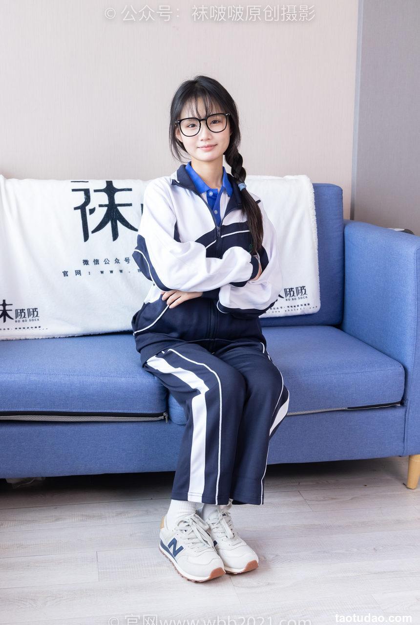 [BoBoSocks袜啵啵]NO.456 甜甜圈-运动鞋、白棉袜、裸足、校服[150P+1V／6.46GB]