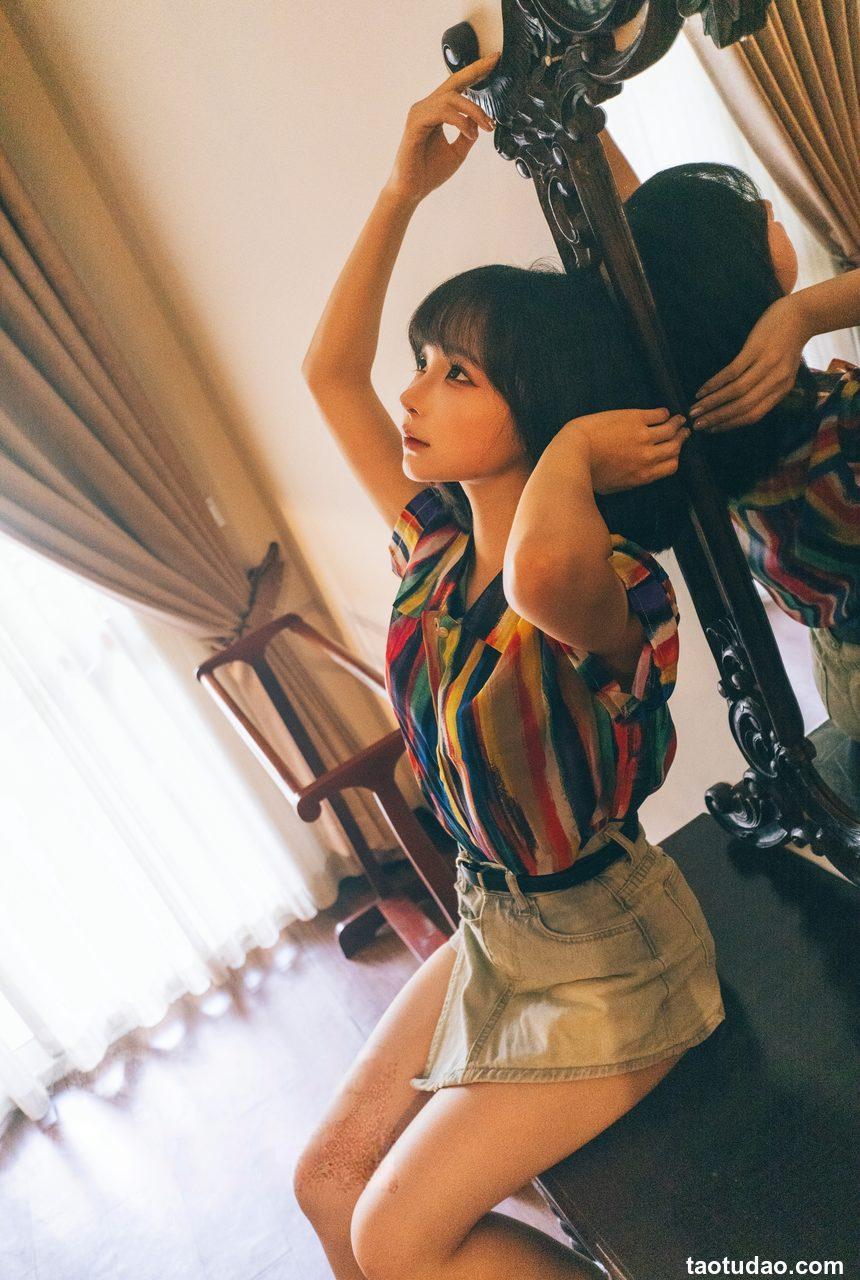 蠢沫沫 –  凝视[57P-1.5G]