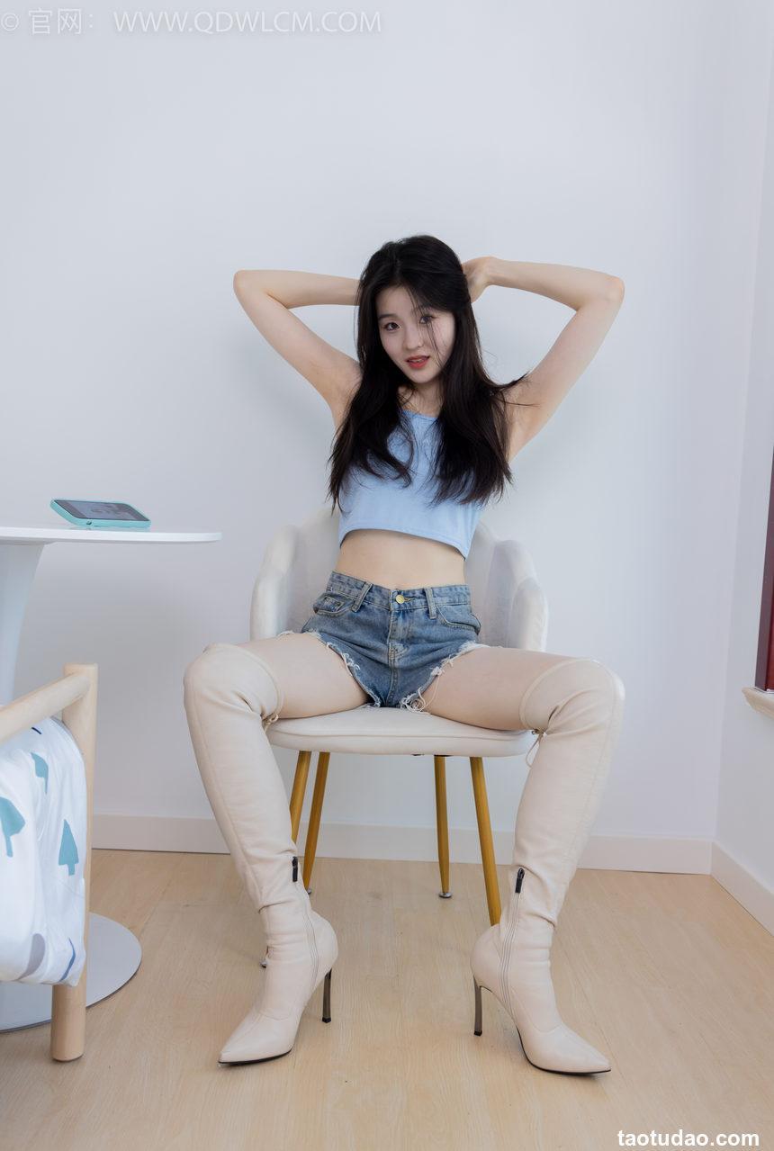 物恋传媒 NO.2207 青柠-火红的夕阳[180P-1V-4.44G]