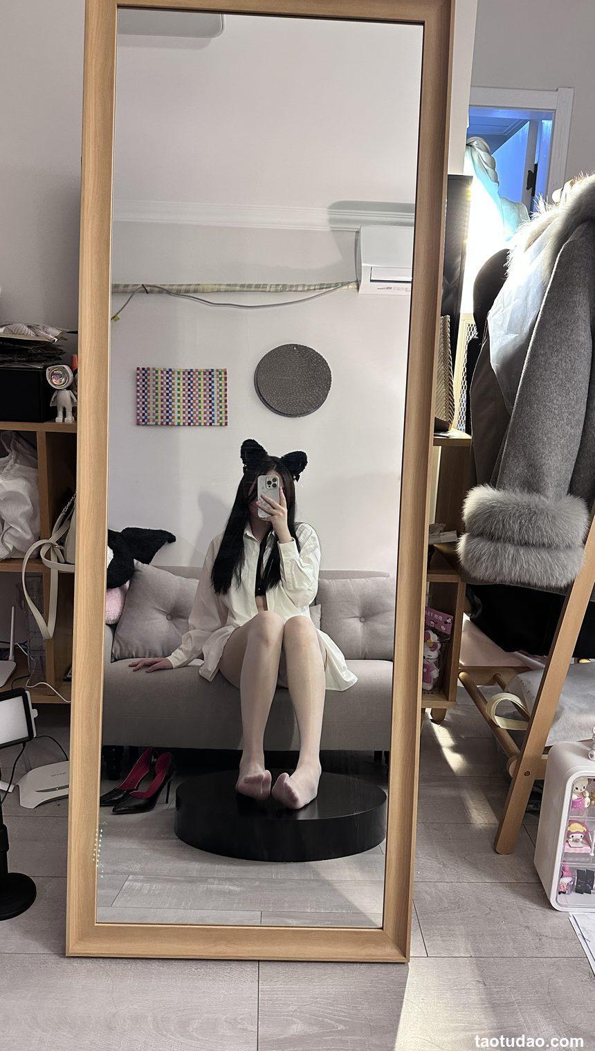 玫桃泡芙 - 纯欲妹纸[73P+26V-183MB]