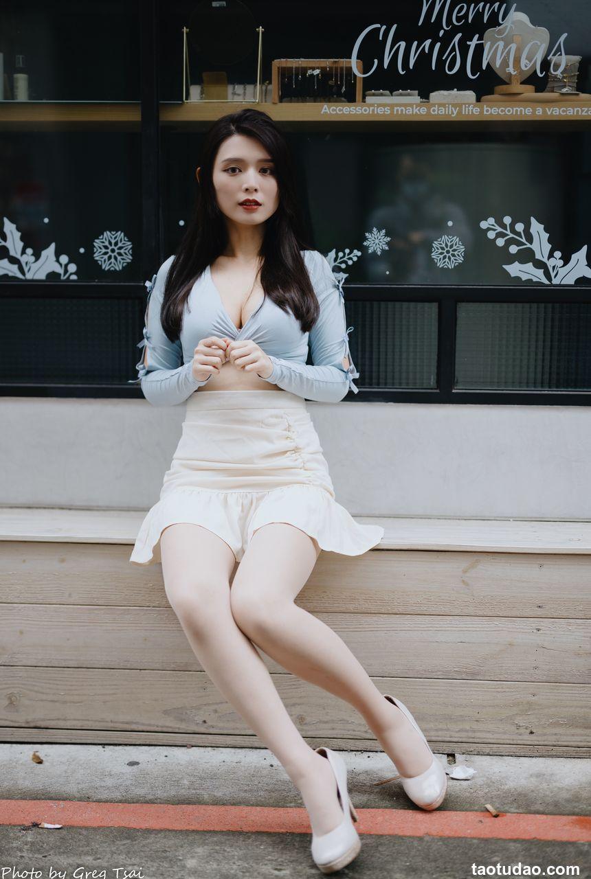 筱筱 - 中山站 [197P-550MB]