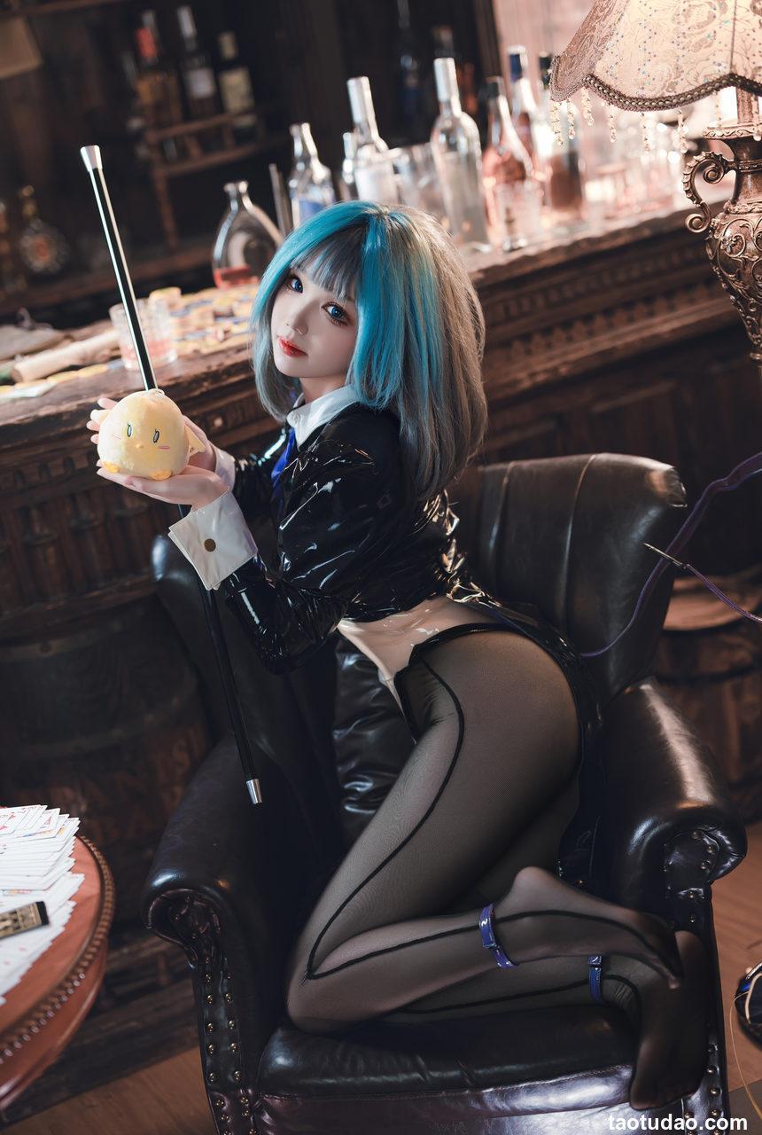 雪晴Astra – 年纪不大的上司姐姐[70P-1V-1.66G]