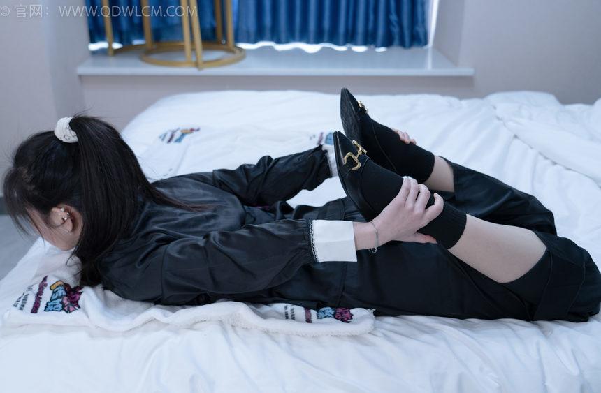 物恋传媒 NO.2047 川川-讨厌雨天[160P-1V-7.49G]