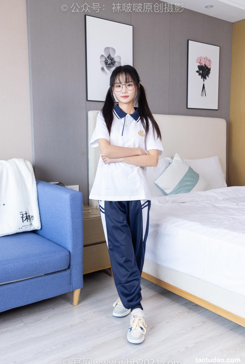 [BoBoSocks袜啵啵]NO.445 稚予 长靴、马丁短靴、黑丝、白棉袜[145P+1V／5.39GB]