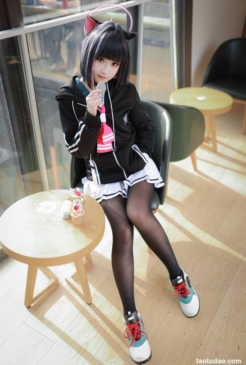 lunananya- 杏山和纱 [33P-386.19MB]