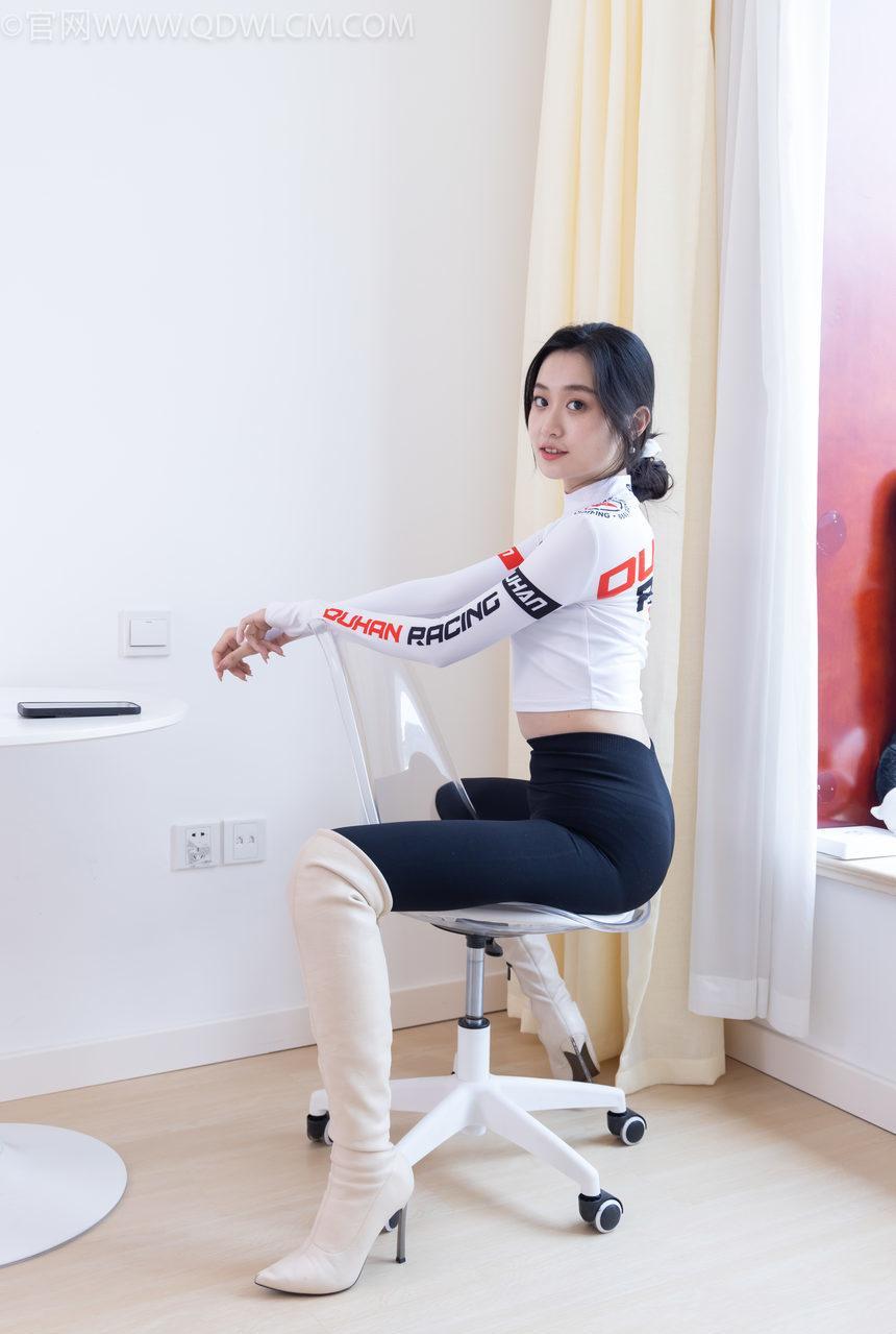 物恋传媒 NO.2011 小敏-赛车宝贝[170P-1V-4.48G]