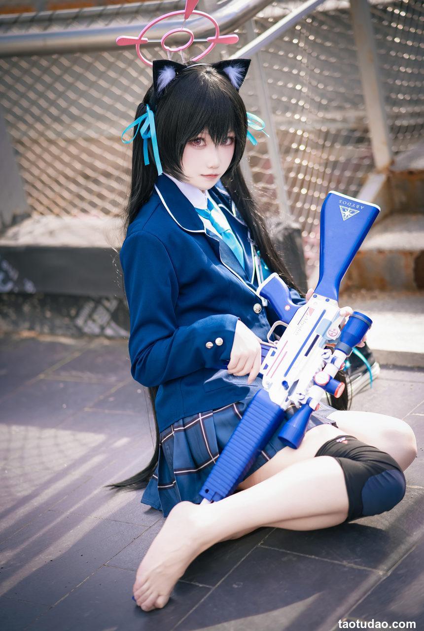 lunananya- 黑见芹香 [25P-155.51MB]