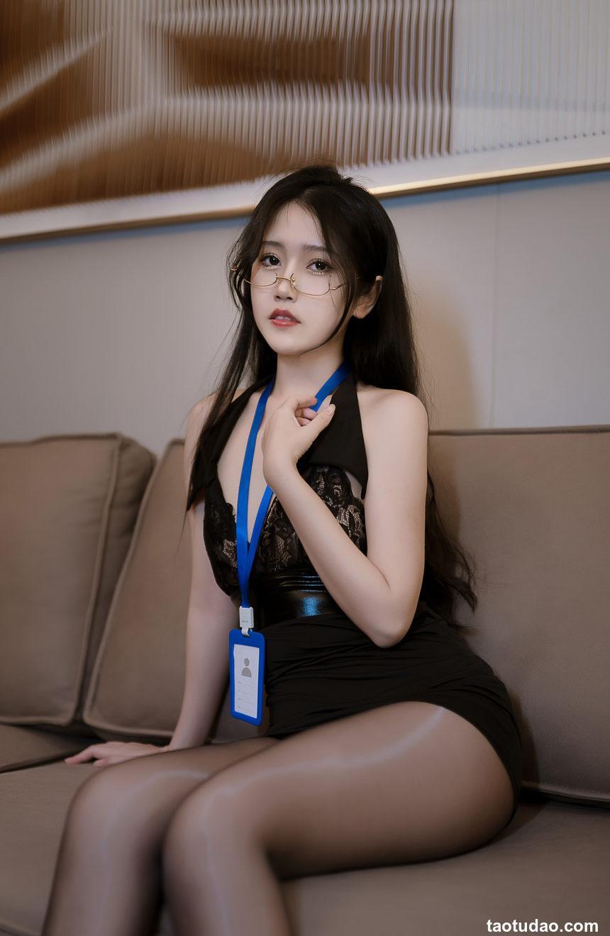 不呆猫 – 性感秘书 [40P-232.MB]