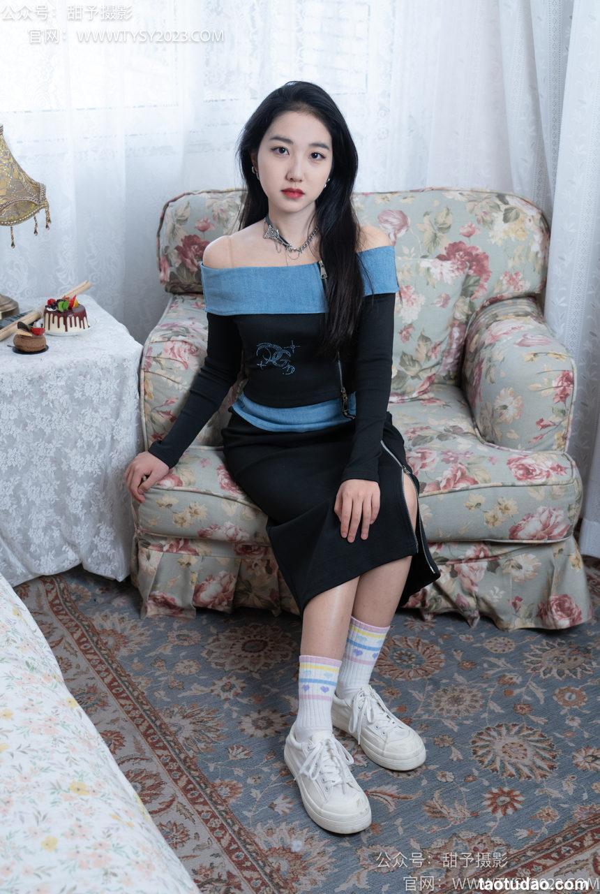 甜予摄影 NO.055 筱筱-板鞋、白棉袜、裸足[116P+2V／9.68GB]