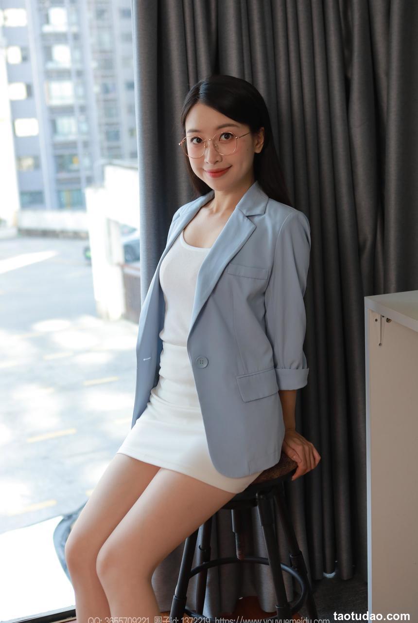 [IESS异思趣向] 2024.12.20 丝享家 1929 小婕《蓝色制服（上）》[89P-74MB]