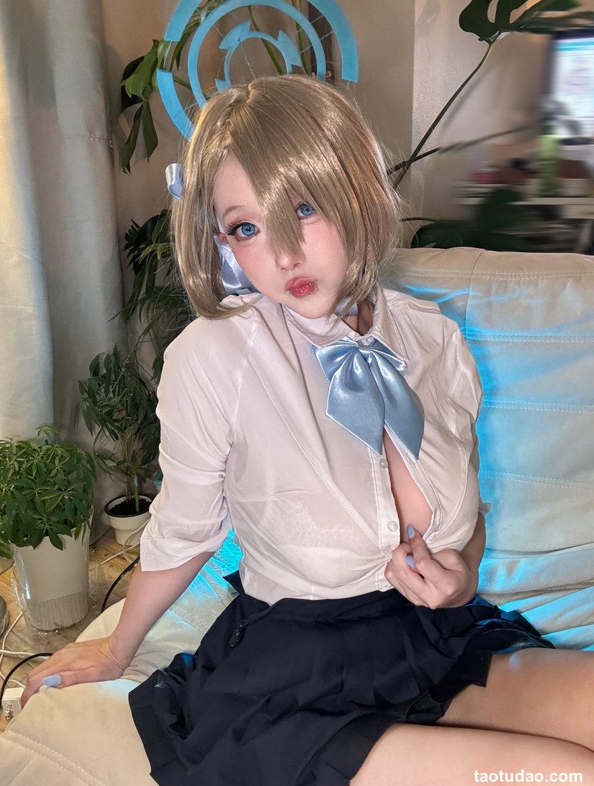 切切celia NO.024 明日奈制服自拍 [17P7V-264MB]