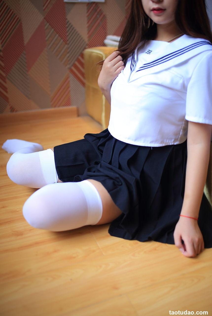 猫九酱 –JK水手服[35P-45.3M]