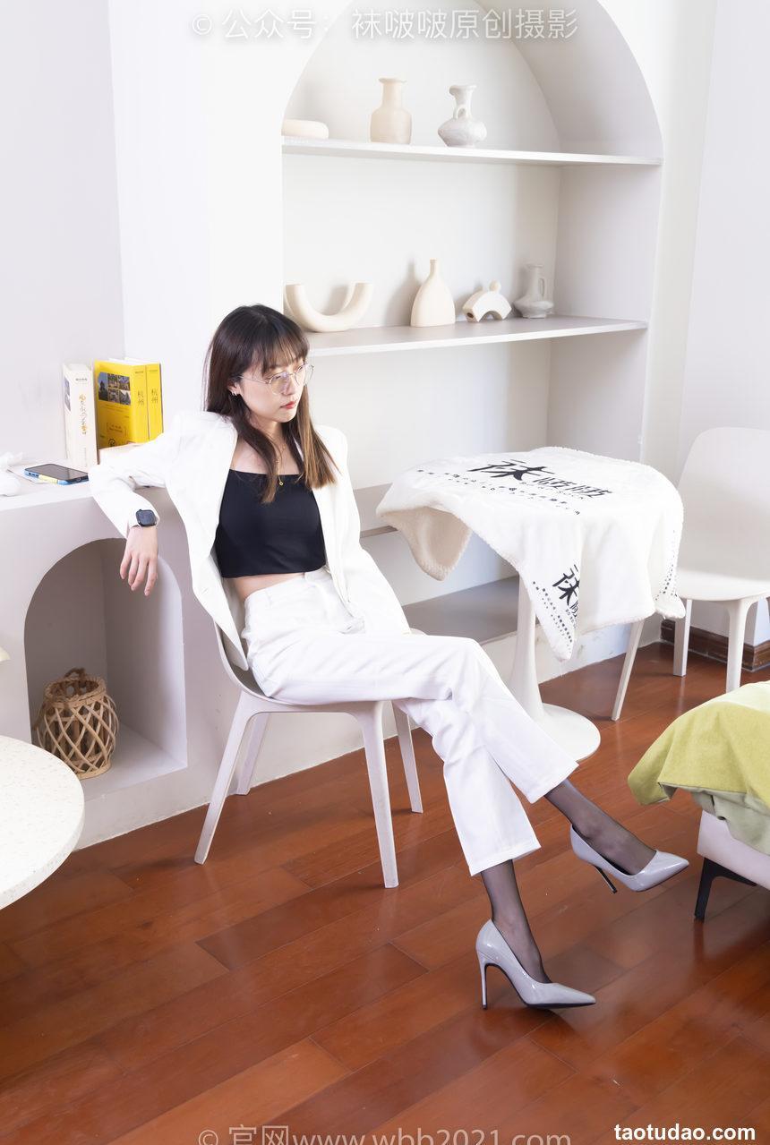 [BoBoSocks袜啵啵]NO.470 稚予-高跟鞋、黑丝、裤里丝[150P+1V／5.27GB]