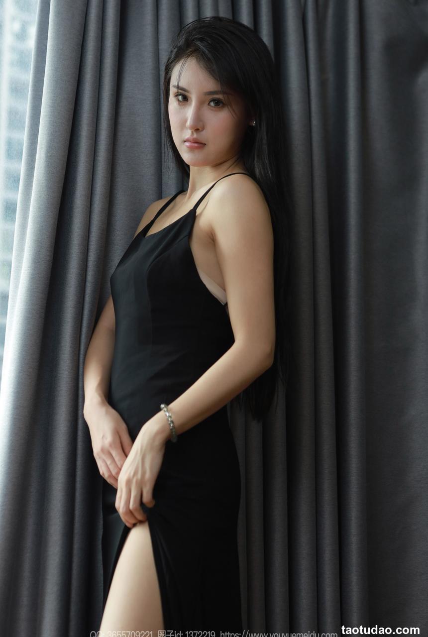 [IESS异思趣向] 2024.09.09 丝享家 1841 小宝《吊带高叉裙》[83P-72MB]