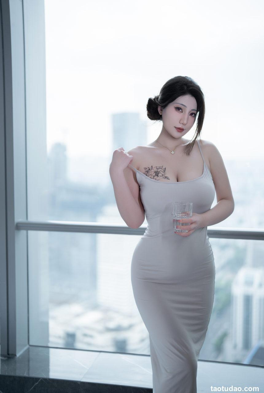 星澜是澜澜叫澜妹呀 – 都市之夜 [76P+1V-1.89GB]