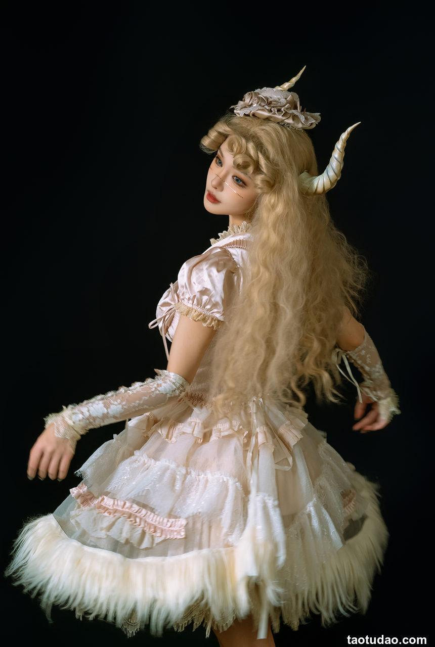 云溪溪 – 楚妖 茴香 [9P-117MB]