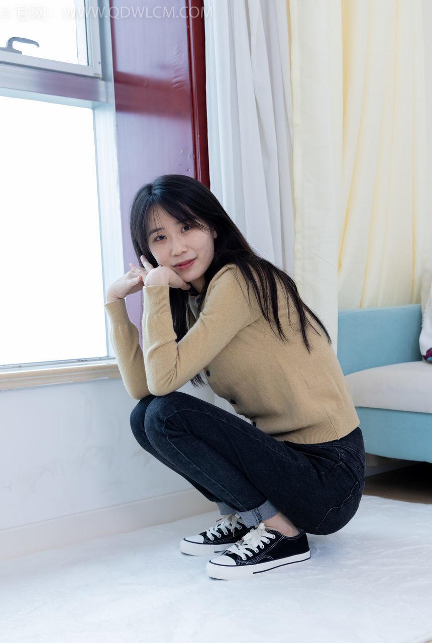 物恋传媒 NO.2033 菜菜-熟悉的面孔[160P-1V-4.9G]