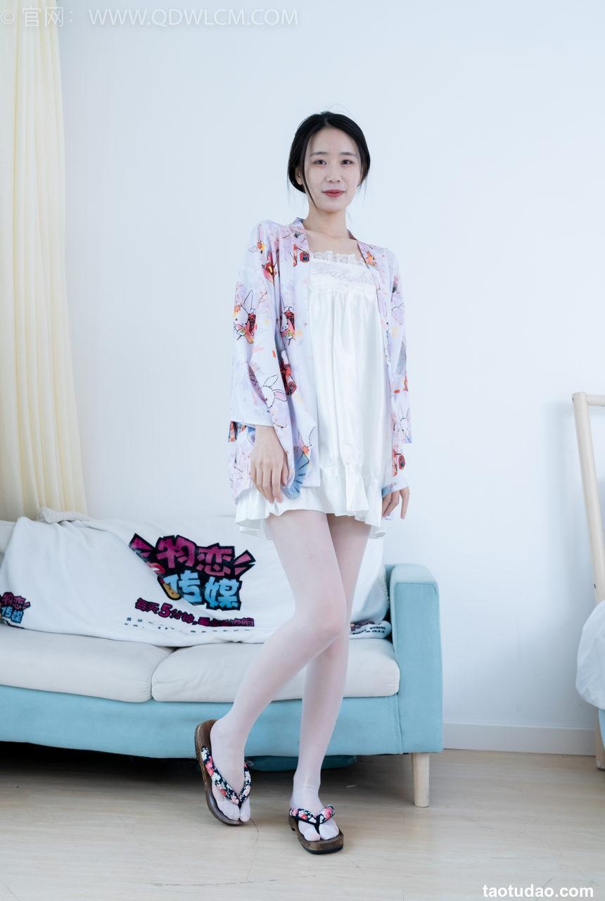 物恋传媒 NO.2198 菜菜-手中的沙（盲盒1）[230P-1V-7.65G]