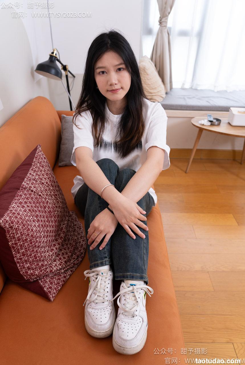 甜予摄影 NO.070 松松-板鞋、白棉袜、裸足[122P+2V／9.74GB]