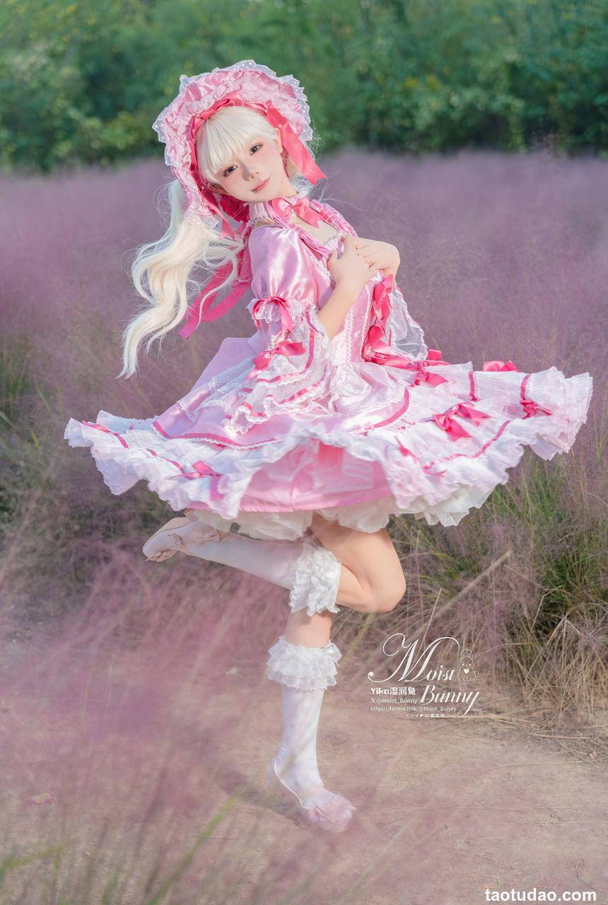 咬一口兔娘(Yiko湿润兔) – 25年01月作品『丝绒粉黛』 小舞蹈[86P+2V-3.61G]