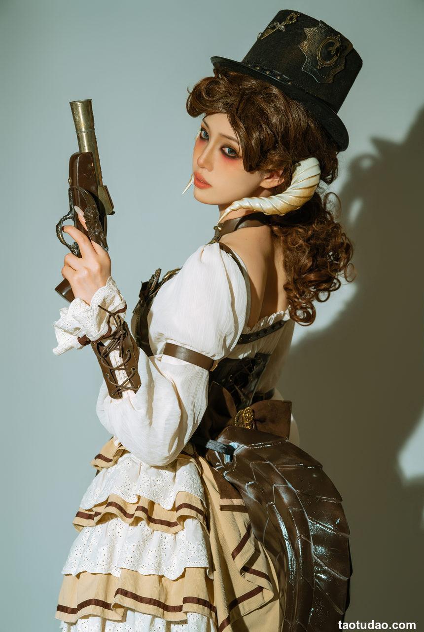 云溪溪 – 菠萝 阿留塔斯·菲尼 [15P-209MB]