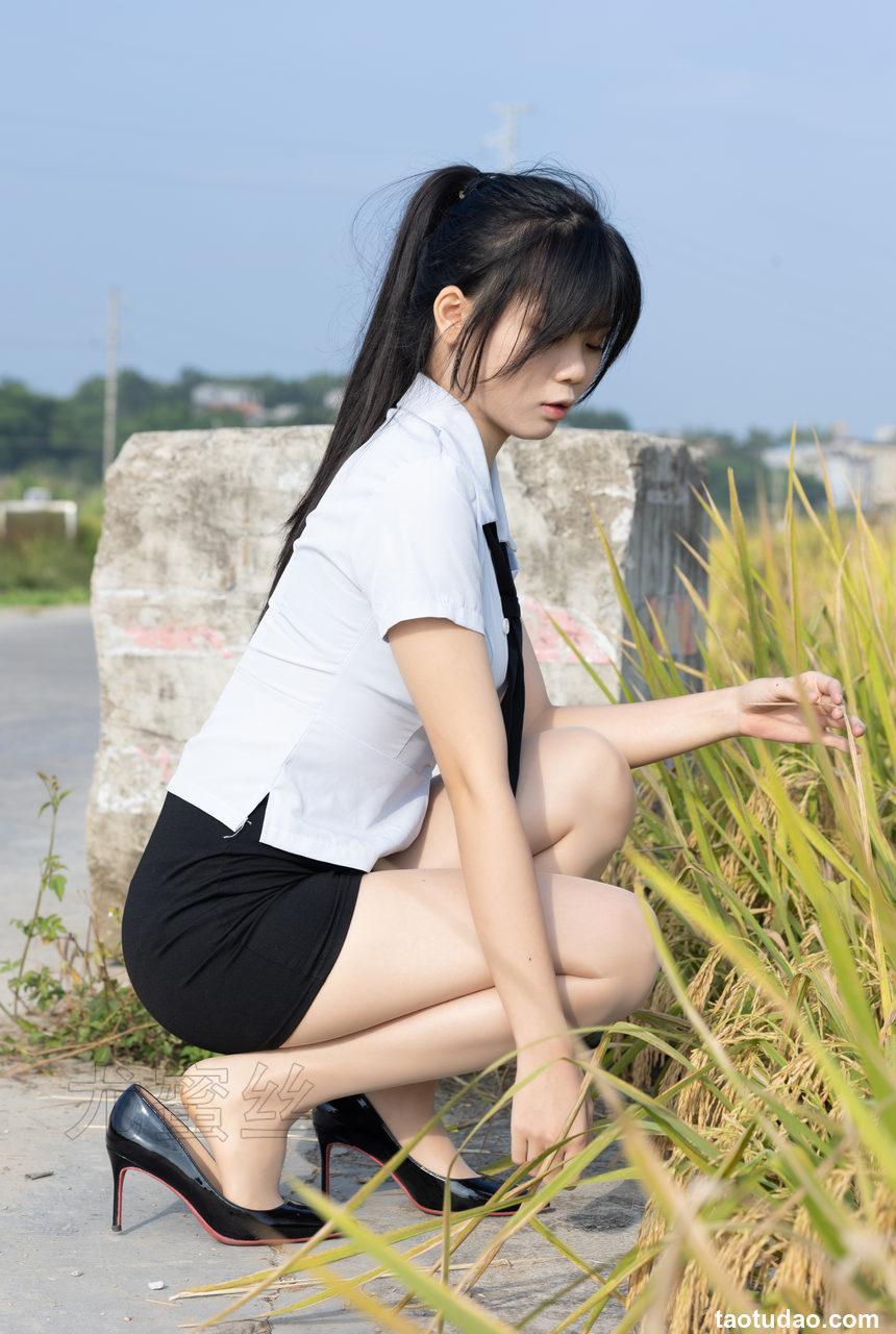 [尤蜜丝]穿搭写真 NO.124[72P+1V／899MB]