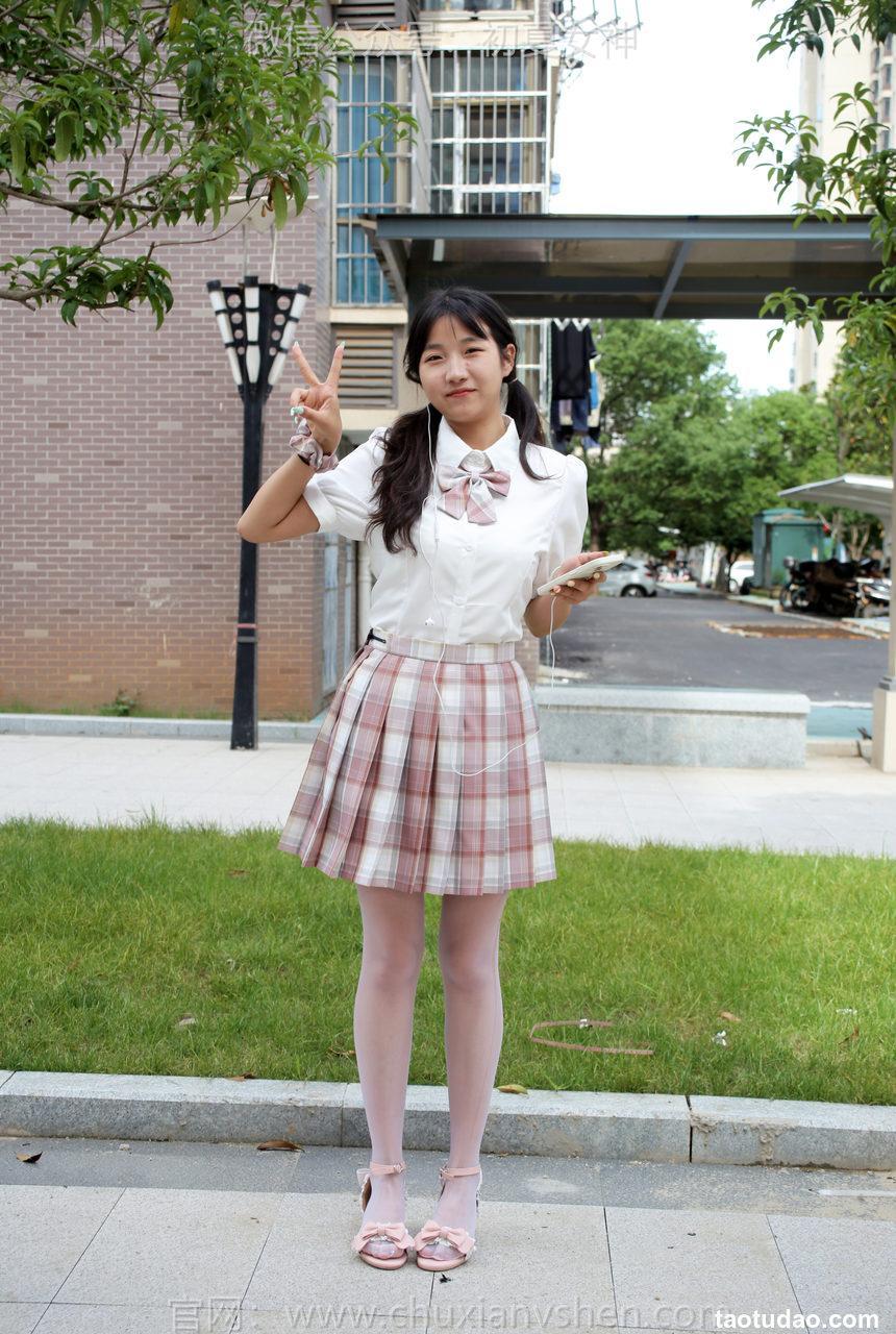 初夏女神 NO.221 点点 优雅自然[95P+1V／3.79GB]