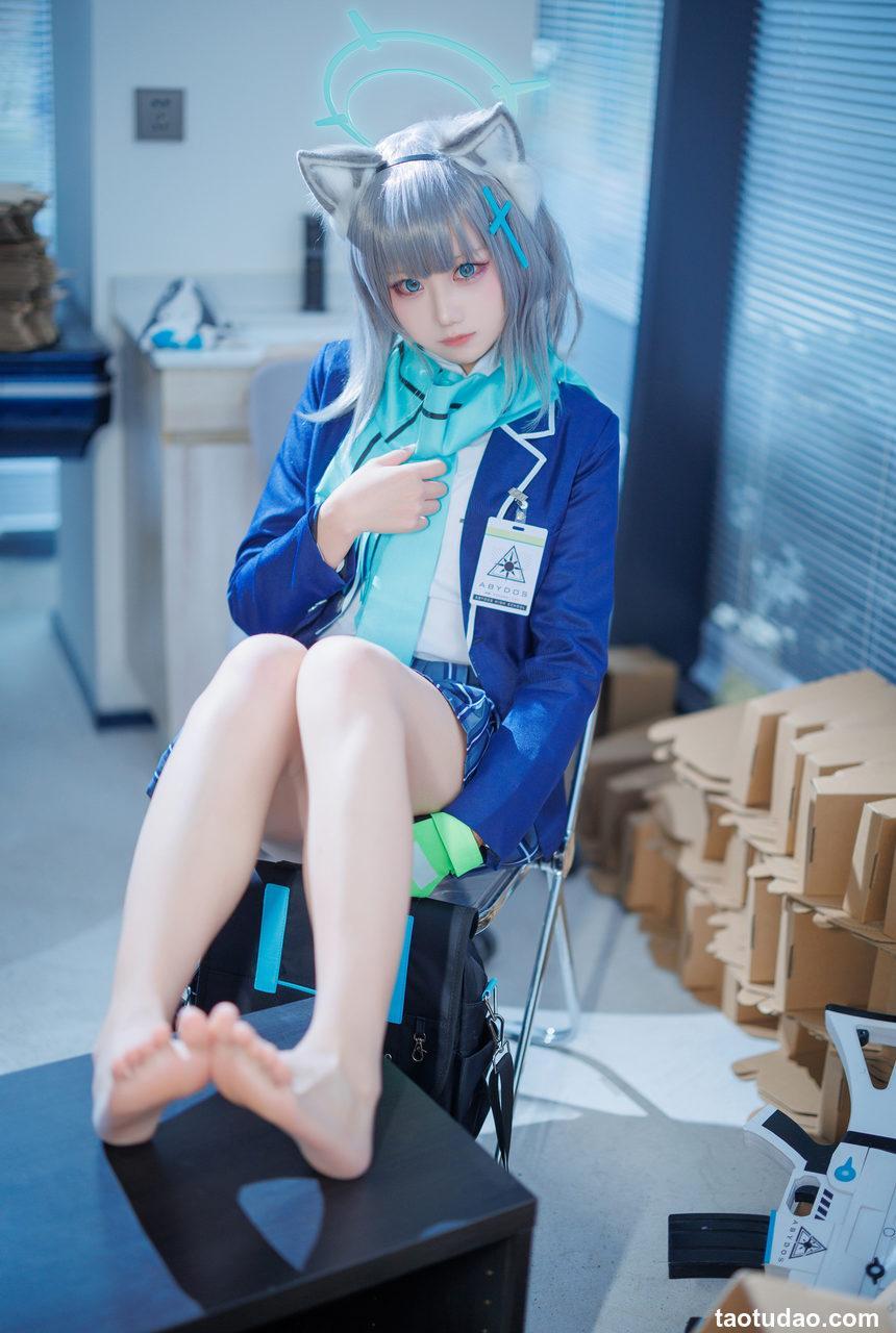 lunananya-场照 砂狼白子 [16P-131.28MB]