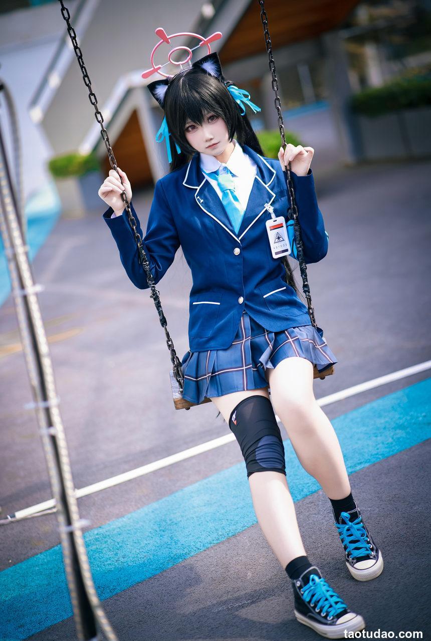 lunananya- 黑见芹香 [25P-155.51MB]