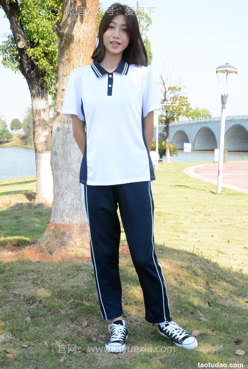 月下摄影 NO.004 秀秀~浅发校服 其实我喜欢酷酷的，今天第一期被安排了校服！[130P+1V／9.94GB]