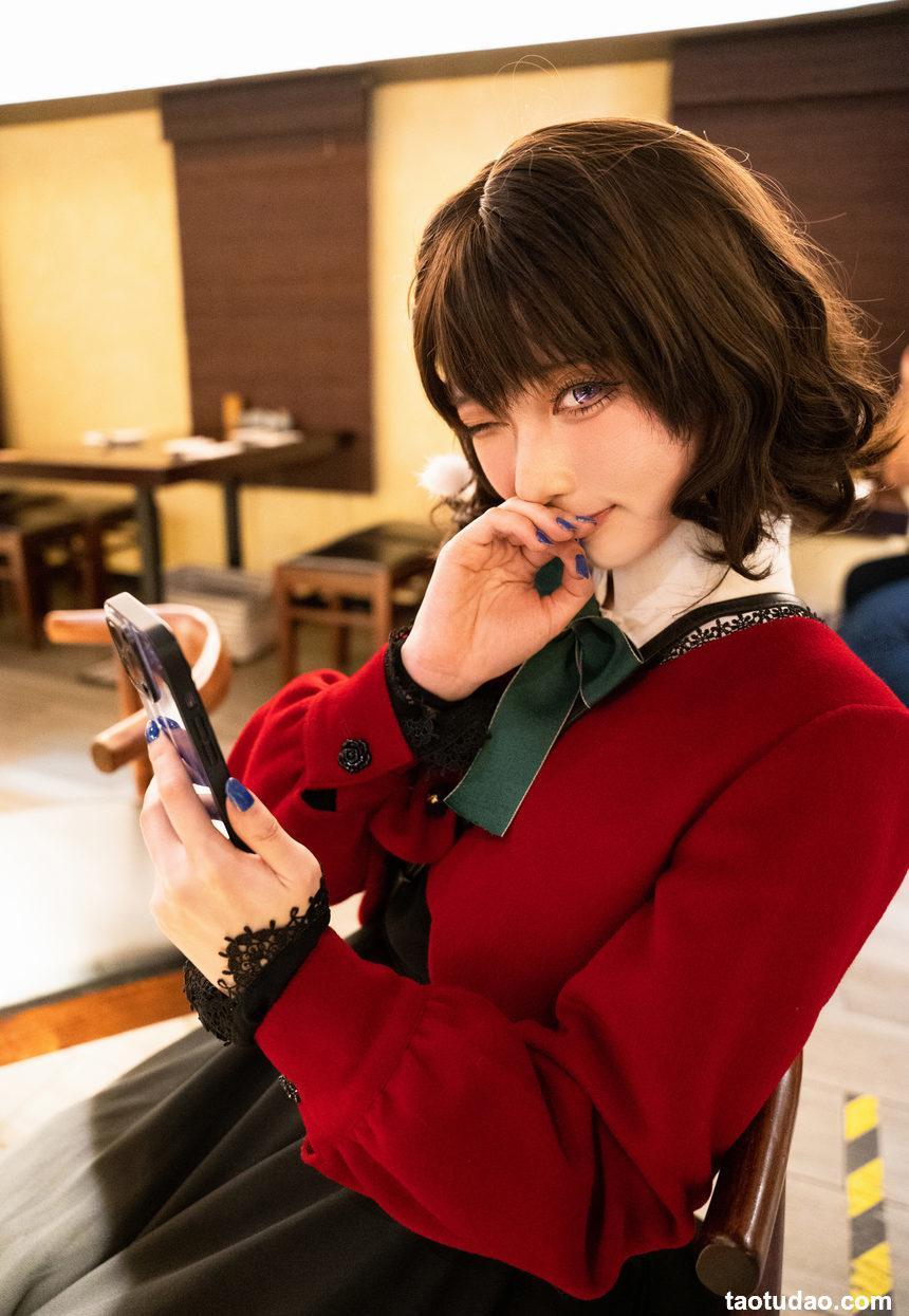 炭烤莉莉黑-桌面少女-冬·林檎[18P-285MB]