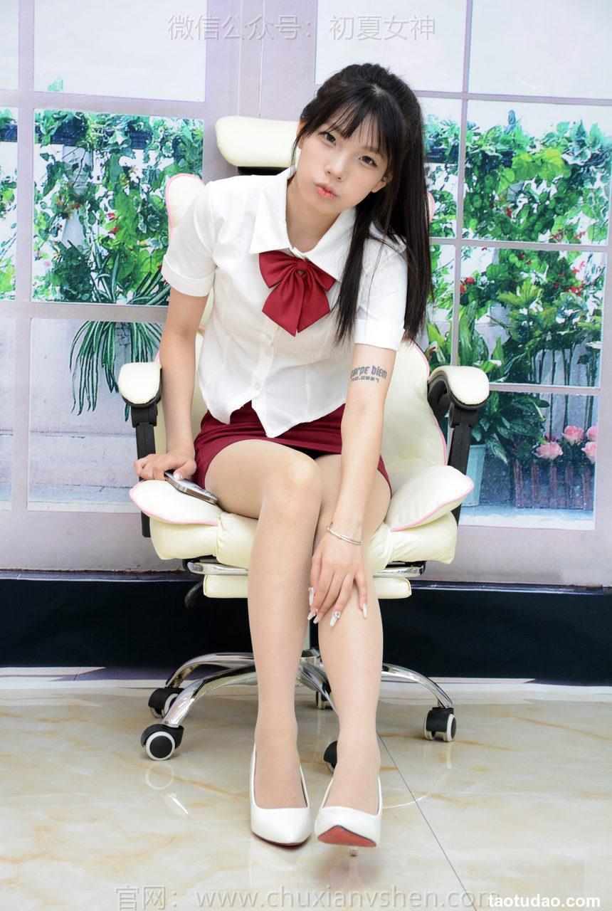 初夏女神 NO.251 番茄 学院小御[100P+1V／3.76GB]