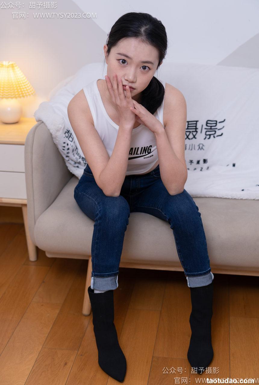 甜予摄影 NO.069 齐齐-短靴、人字拖、短白棉袜、长白棉袜、裸足[167P+2V／11.4GB]