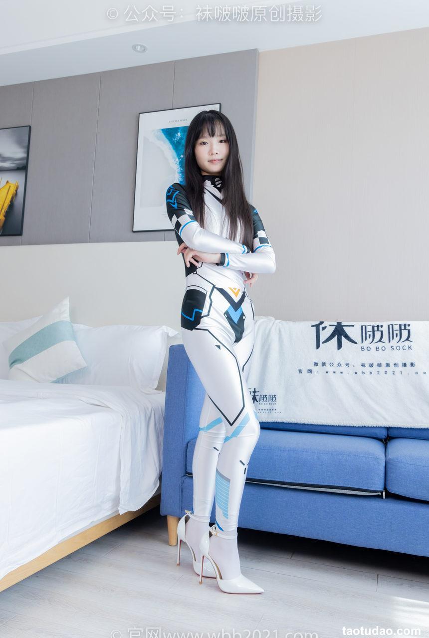 [BoBoSocks袜啵啵]NO.463 甜甜圈-高跟鞋、厚白丝、裸足、连体衣裤里丝[140P+1V／5.59GB]
