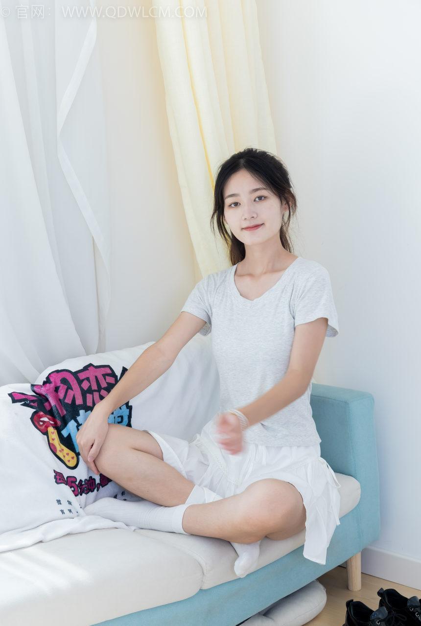 物恋传媒 No.2121 芋泥-清澈海浪的吟唱 [160P1V-3.23GB]