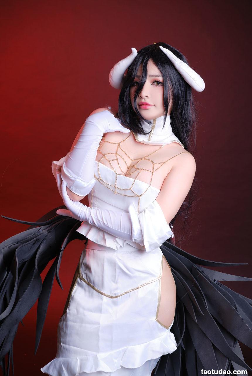 MiMi Chan - NO.002 Albedo[12P-23M]