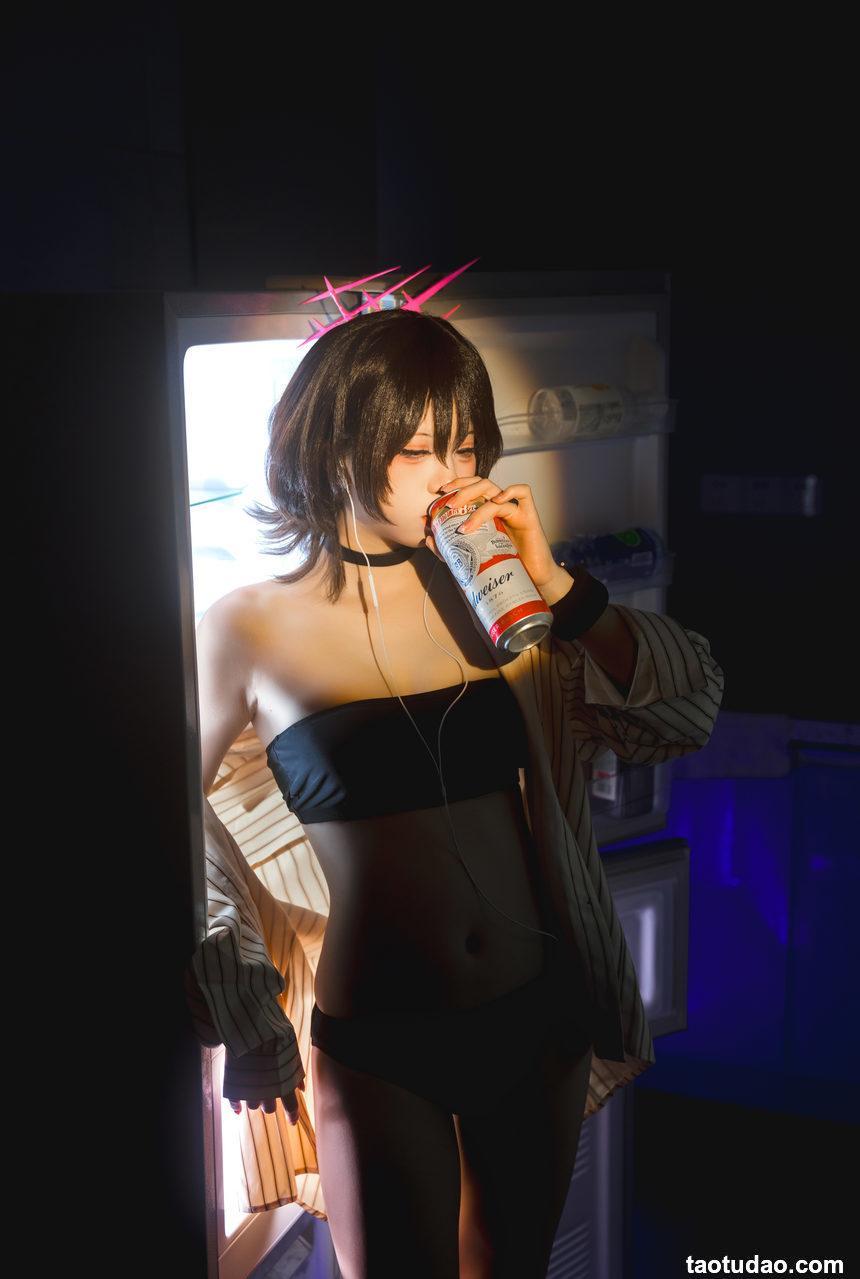 纸悦Etsu_ko-蔚蓝档案-戒野美咲泳装[28P-405MB]