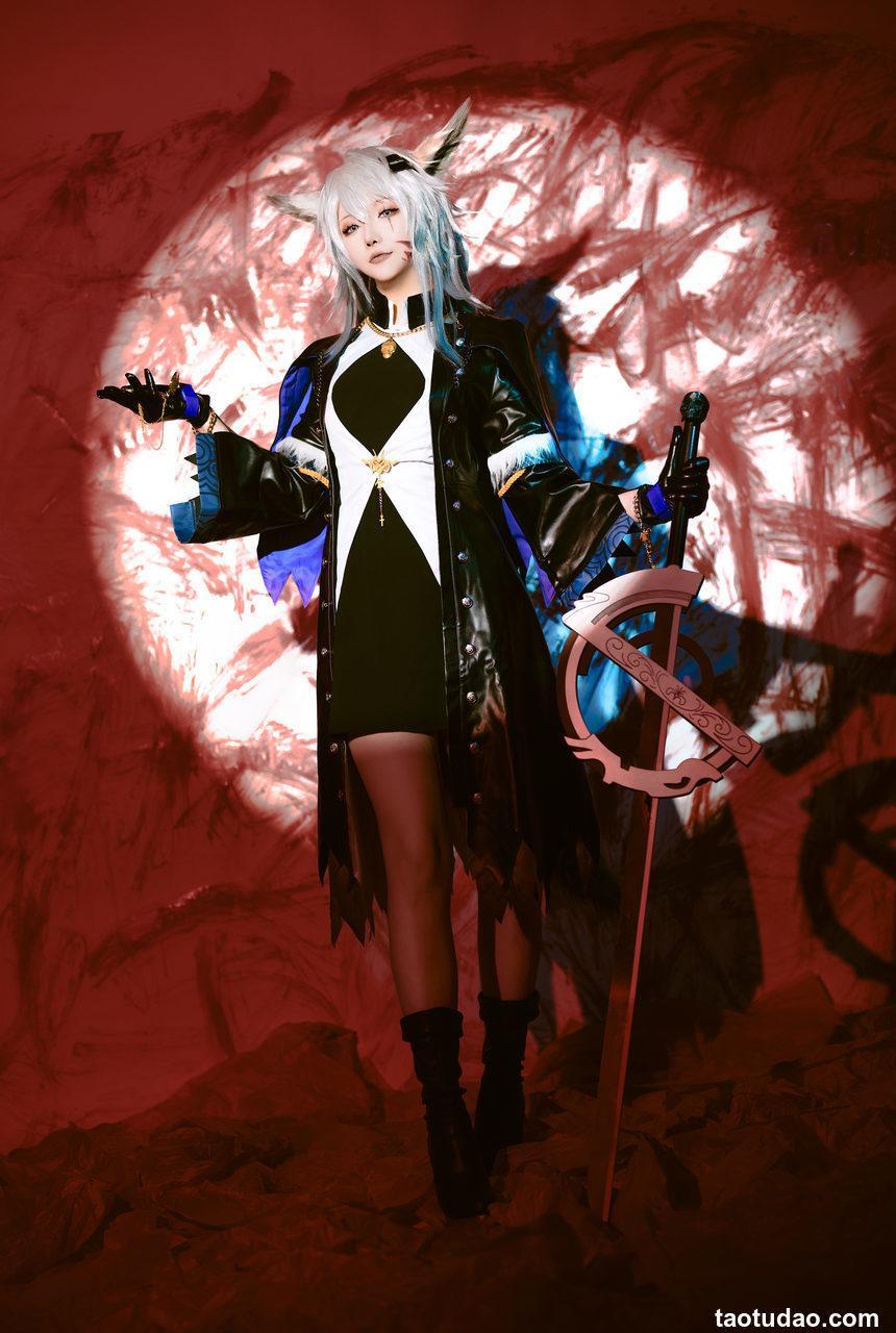 星之迟迟 明日方舟写真本  [349P-2.47G]