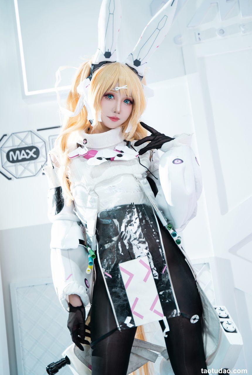 焖焖碳 – 交错战线 莉普斯 [18P-36MB]