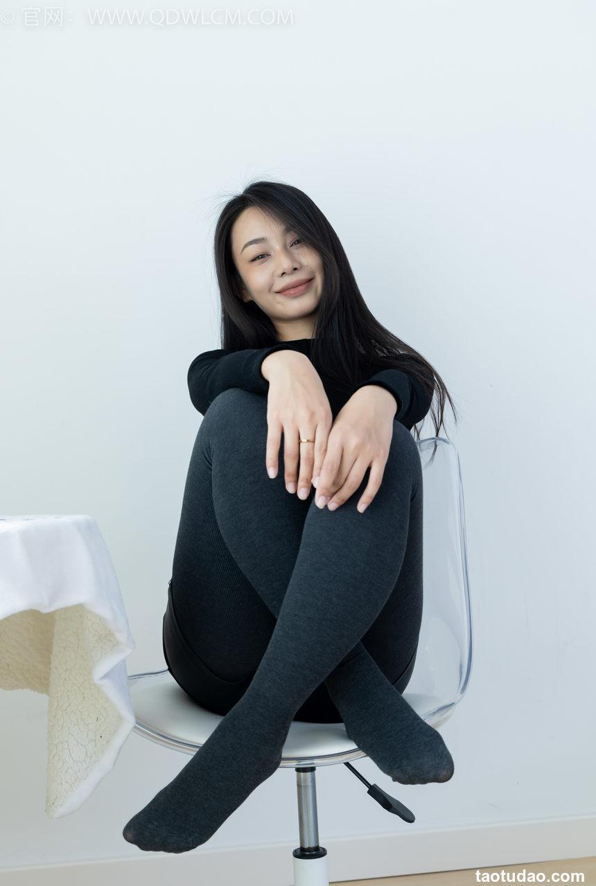 物恋传媒 NO.2313 岚岚-高跟鞋、厚灰丝[180P-1V-4.09G]