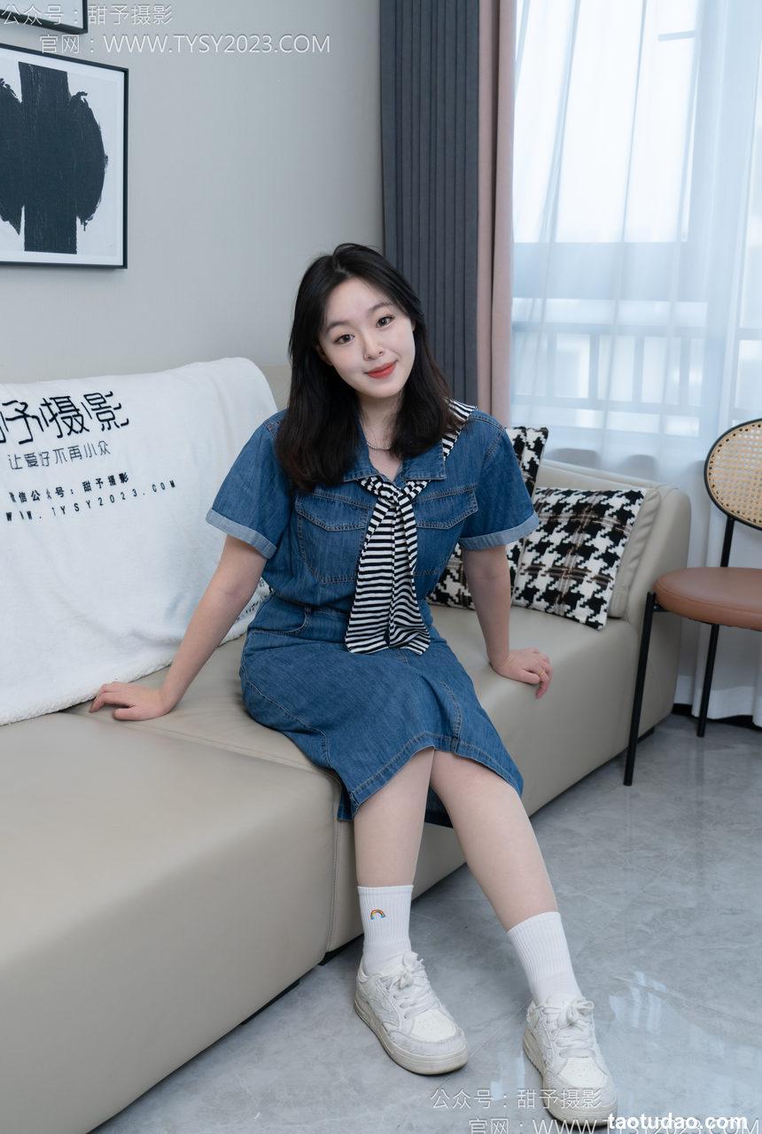 甜予摄影 NO.151 小葵-板鞋、白棉袜、薄肉丝[130P+2V／9.77GB]