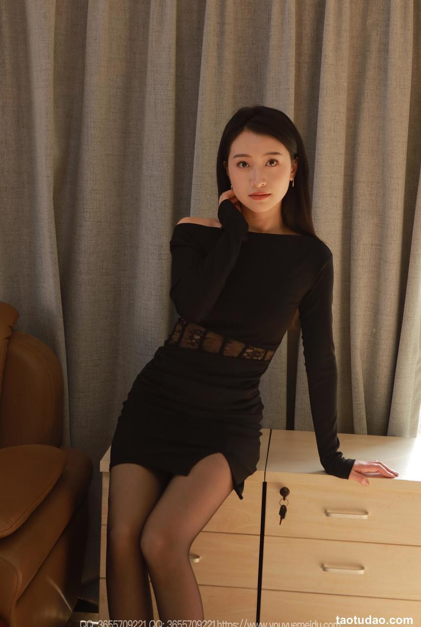 [IESS异思趣向] 2025.04.27 丝享家 2038 小婕《迷人黑玫瑰》[88P-74.5M]