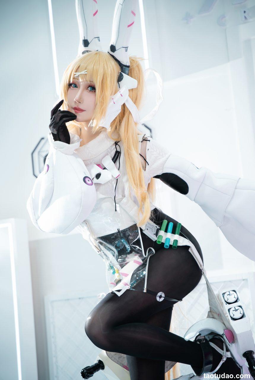 焖焖碳 – 交错战线 莉普斯 [18P-36MB]