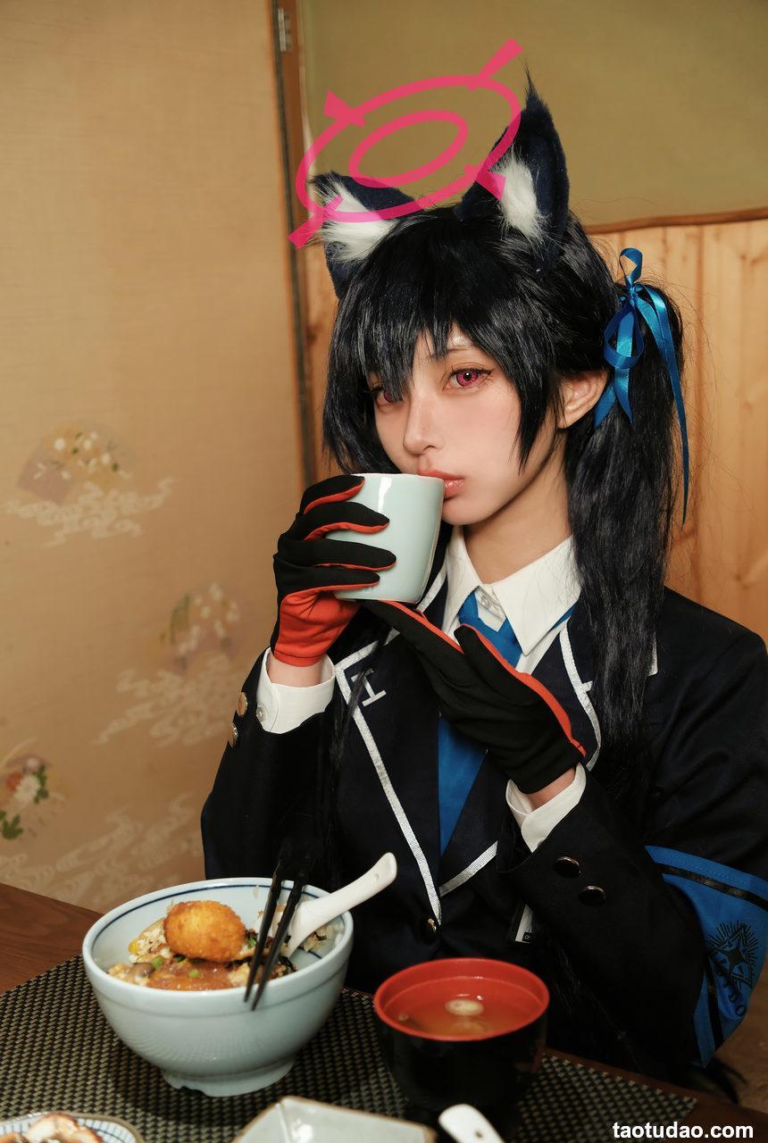 攻弦弦弦-蔚蓝档案-黑见芹香日常[21P-238MB]