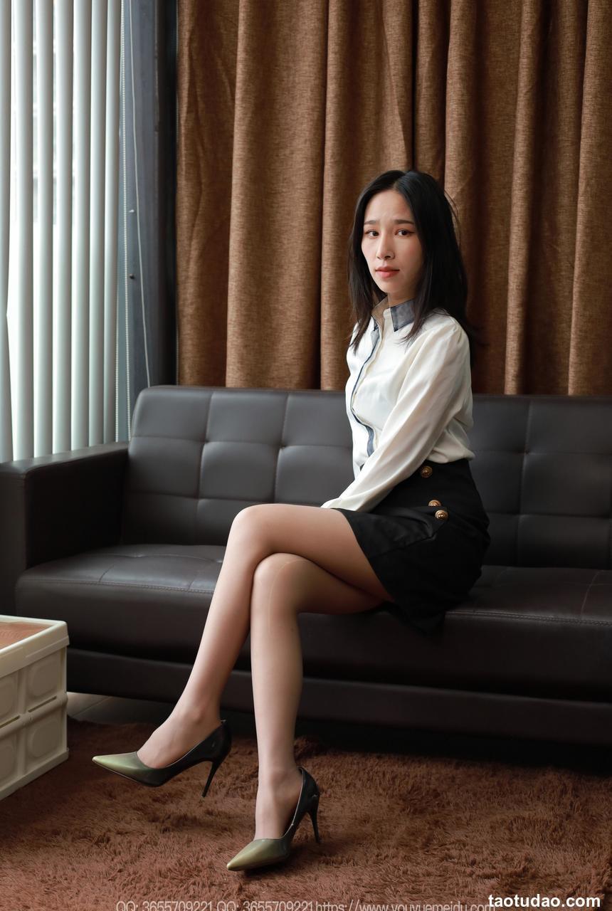 [IESS异思趣向] 2025.04.30 丝享家 2041 美子《白色美甲》[87P-81.1M]