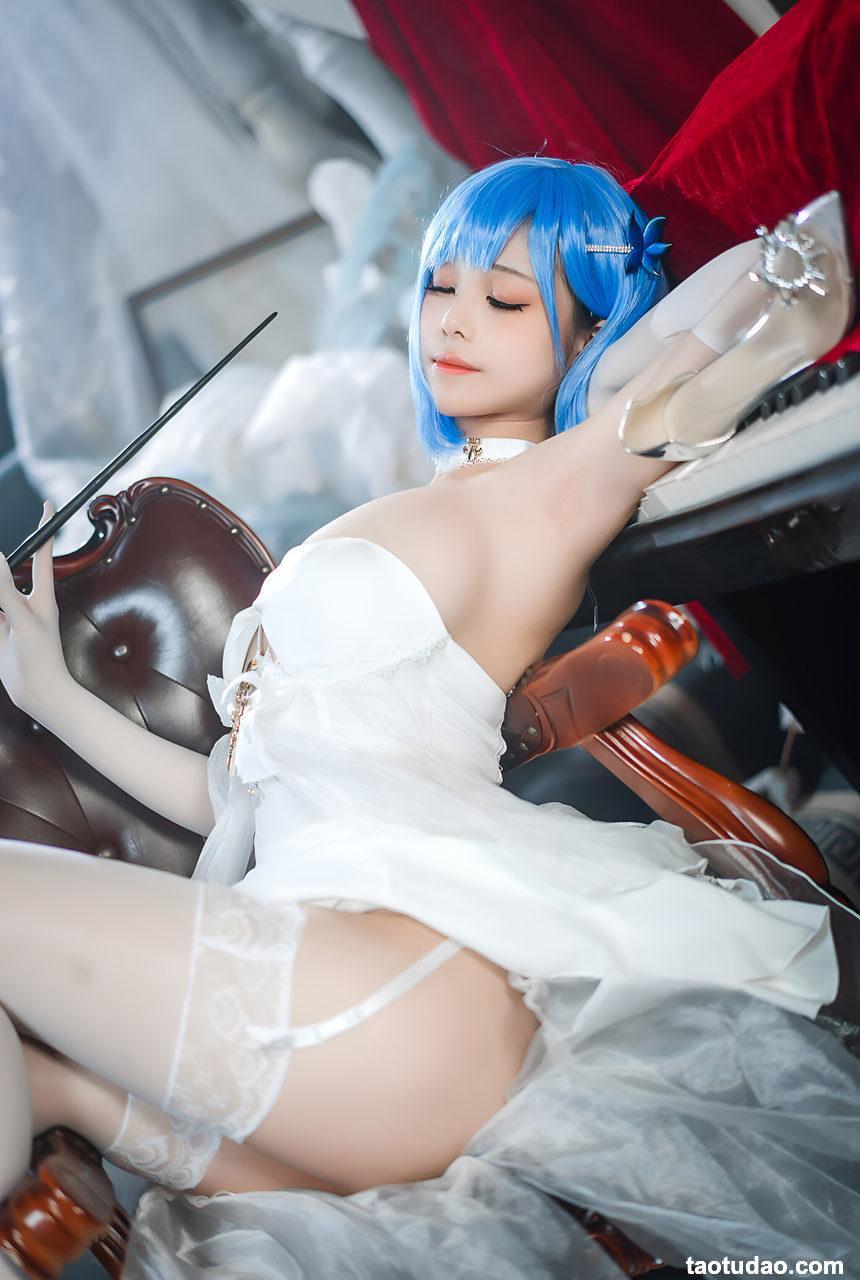 蜜汁猫裘  恰巴耶夫[103P+2V 1.04G]