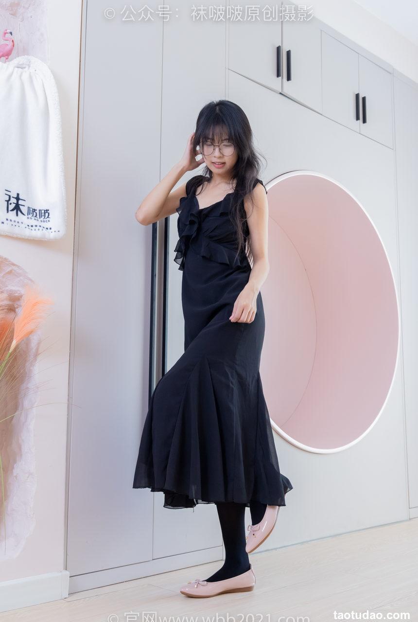 [BoBoSocks袜啵啵]NO.511 奶油-平底鞋、厚黑丝、做瑜伽动作时老头乐挠脚剧情[140P+1V／5.67GB]