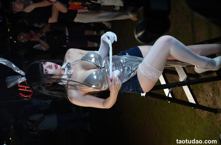 九言-2025年5月萤火虫漫展场照[105P+3V-1.18G]