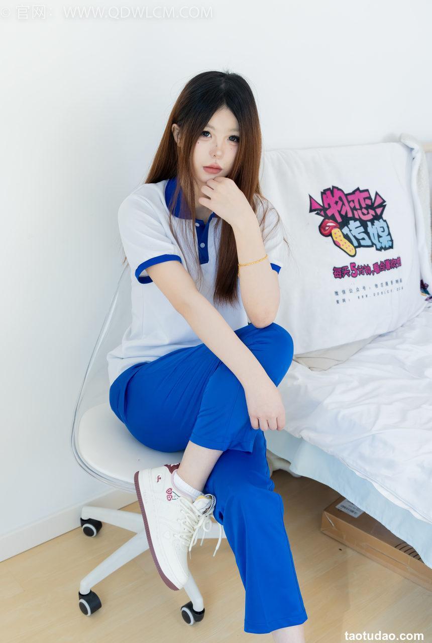 物恋传媒 NO.2301 曲奇-板鞋、白短棉袜、裸足、校服[150P-1V-3.4G]